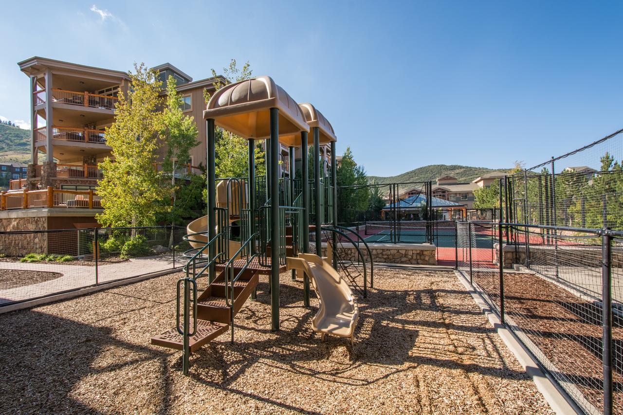 Canyons Village Condos By All Seasons Resort Lodging Парк Сити Екстериор снимка